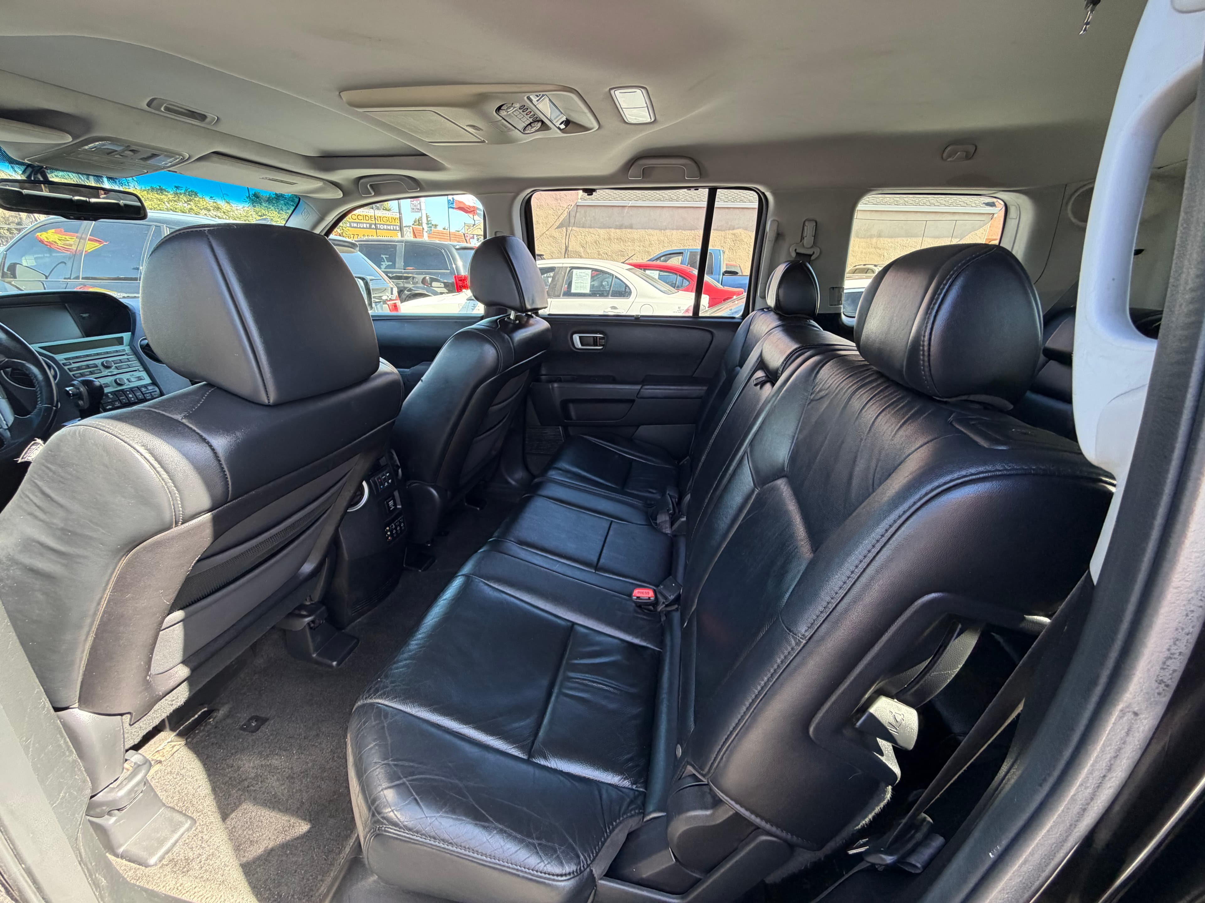 2011 Honda PILOT TOURING thumbnail 7